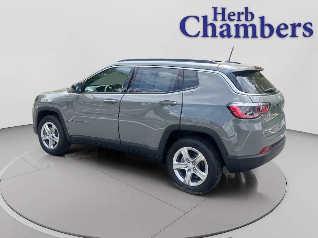 Used 2023 Jeep Compass Latitude