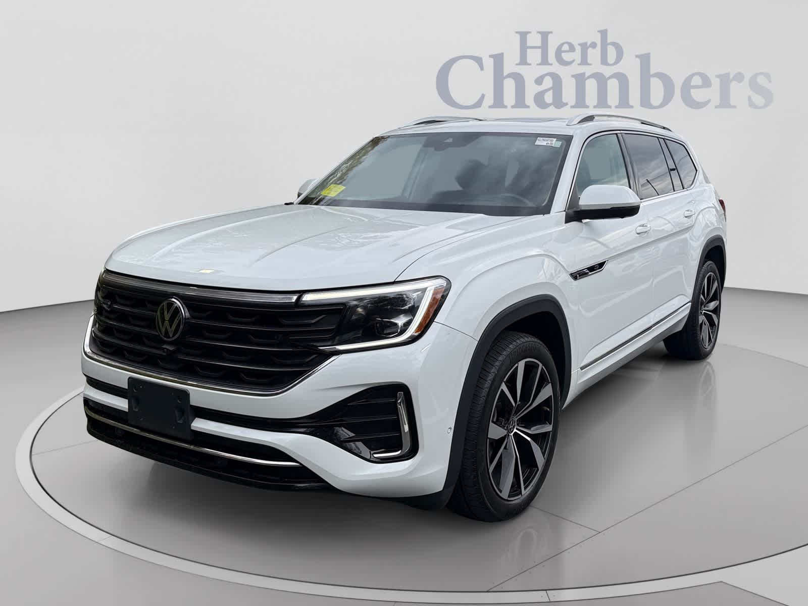 Used 2024 Volkswagen Atlas 2.0T SEL Premium R-Line