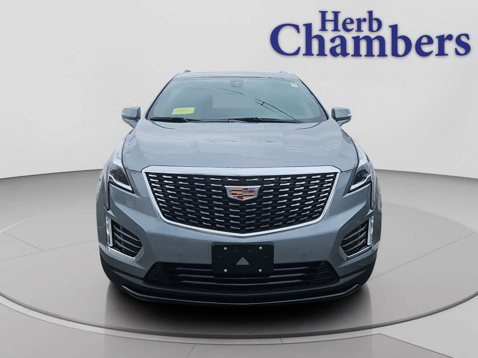 used 2025 Cadillac XT5 car, priced at $41,187