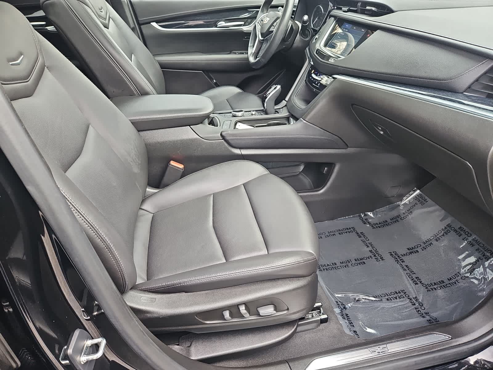 used 2023 Cadillac XT5 car, priced at $32,687