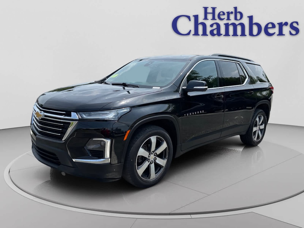 Used 2023 Chevrolet Traverse LT Leather SUV