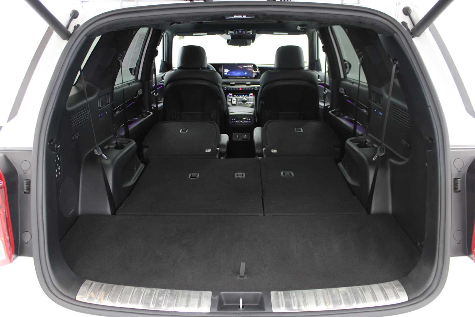used 2025 Hyundai Palisade car, priced at $43,787