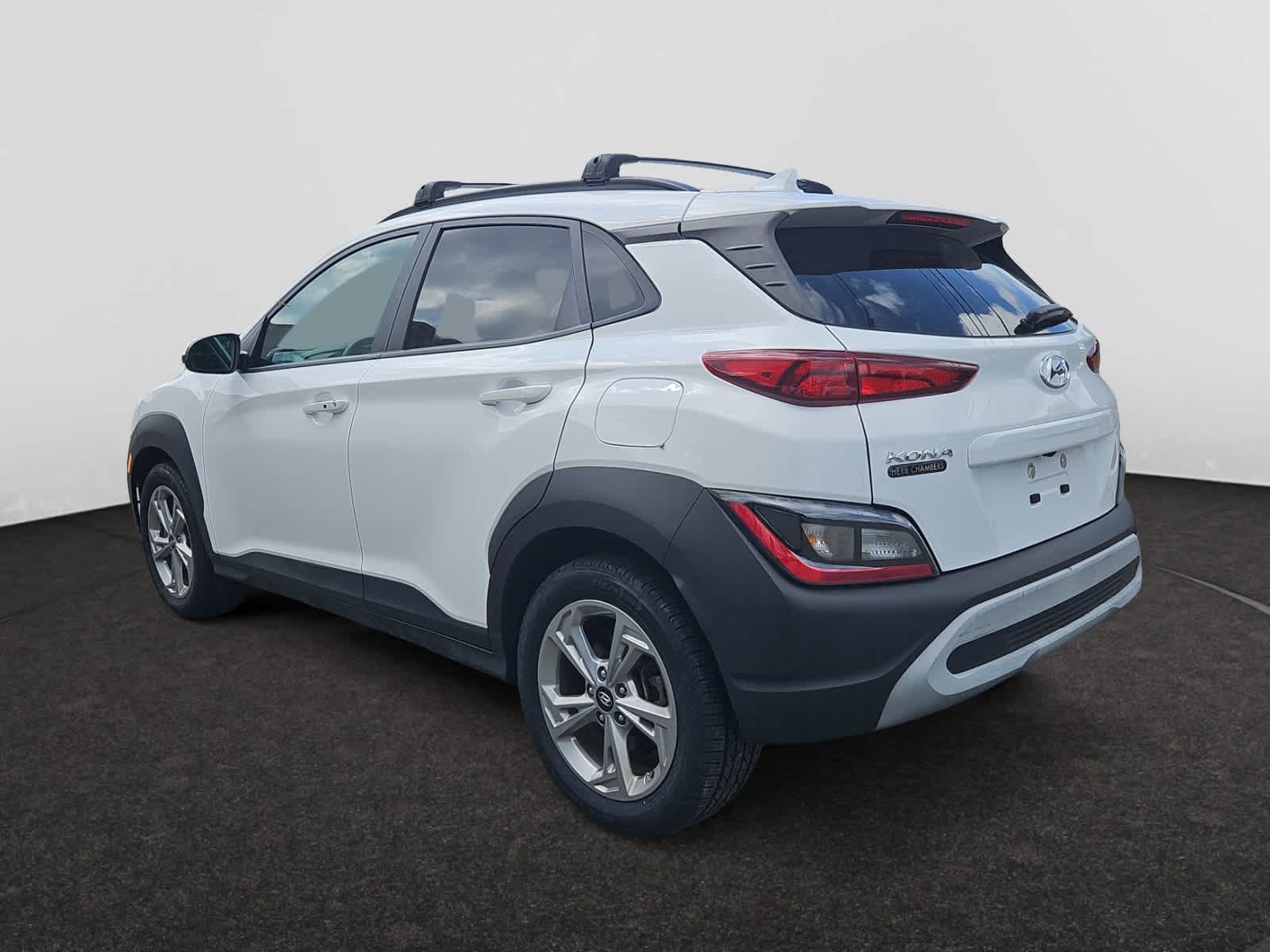 2022 Hyundai Kona SEL photo 3