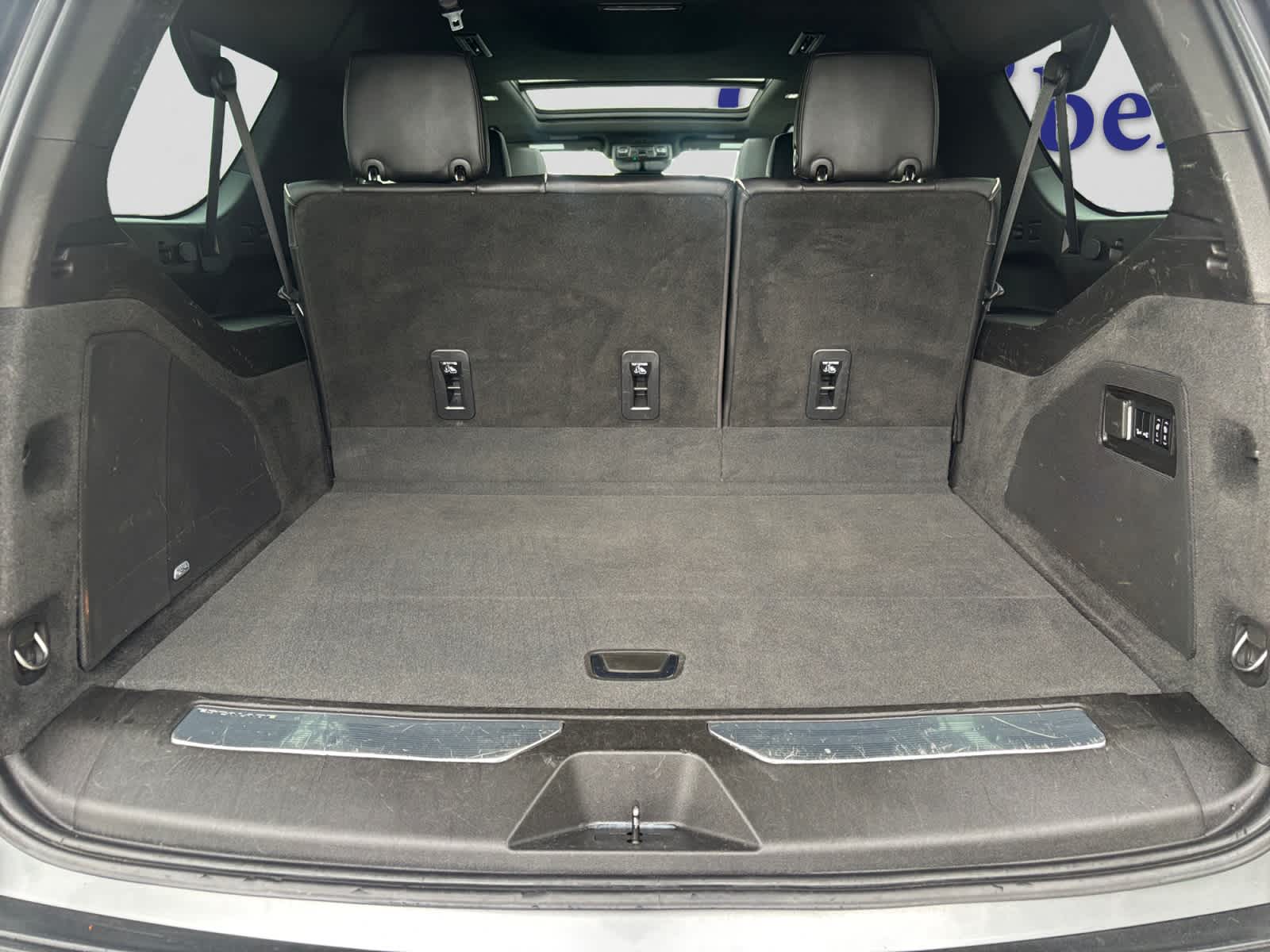 used 2021 Cadillac Escalade ESV car, priced at $50,487