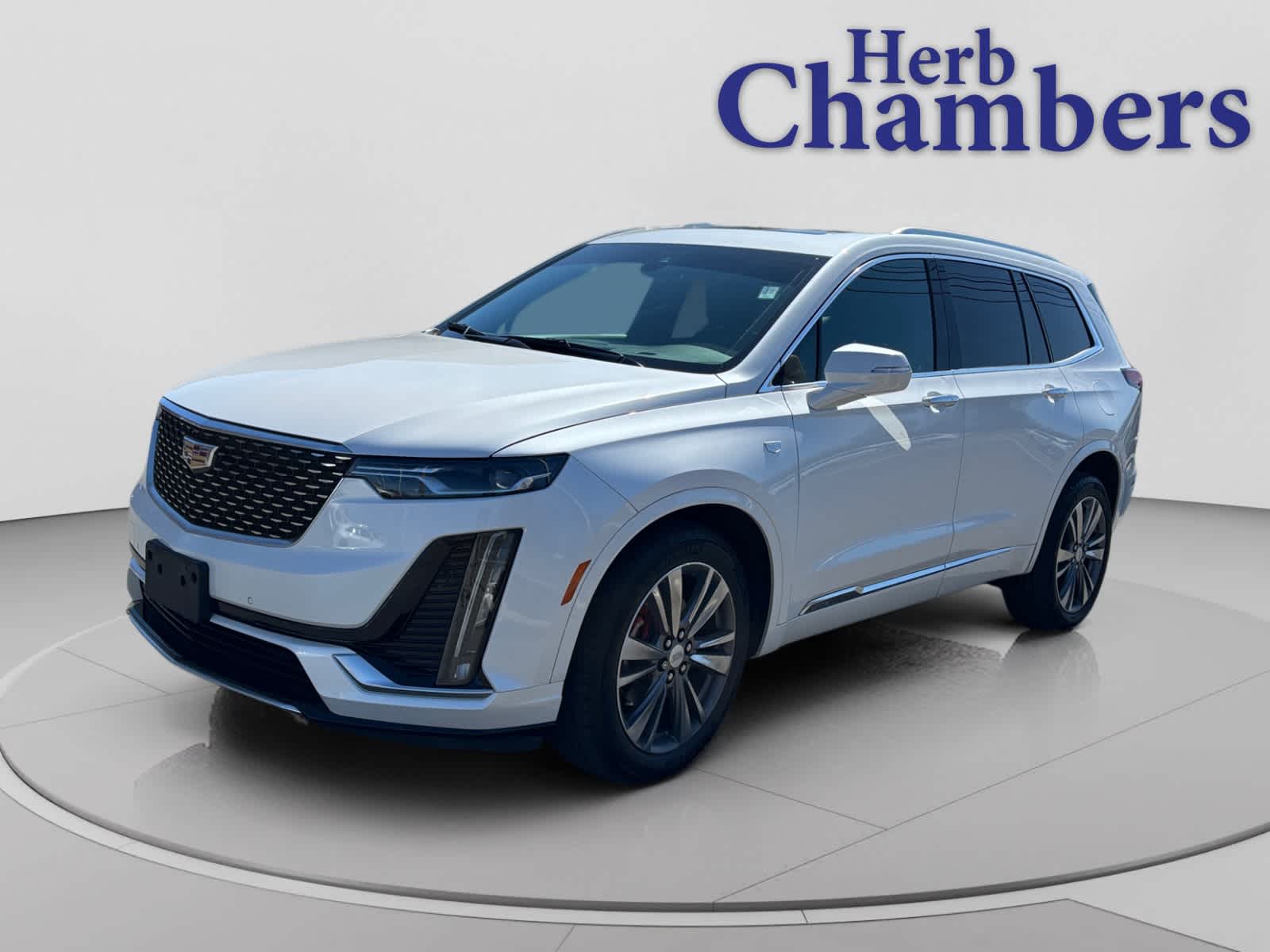 used 2020 Cadillac XT6 car, priced at $30,287