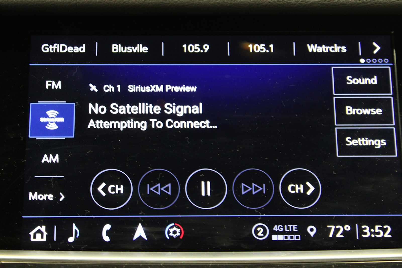 used 2024 Cadillac XT5 car, priced at $38,887