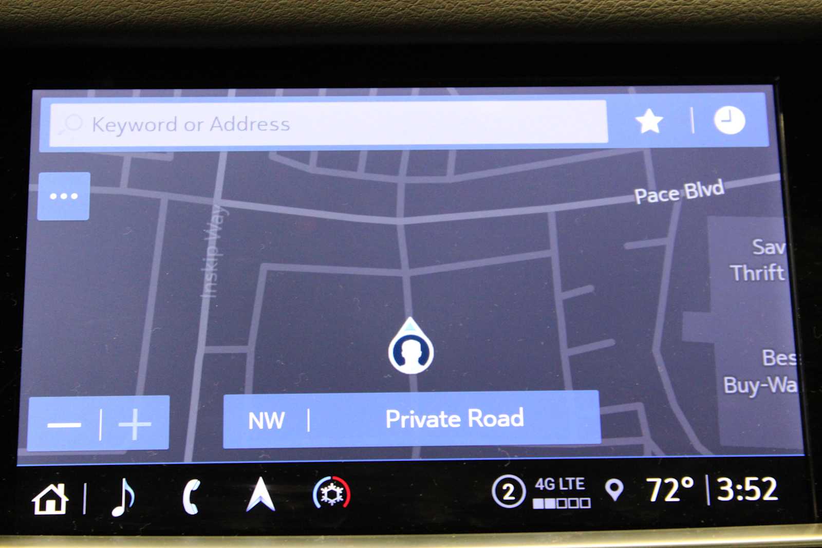 used 2024 Cadillac XT5 car, priced at $38,887