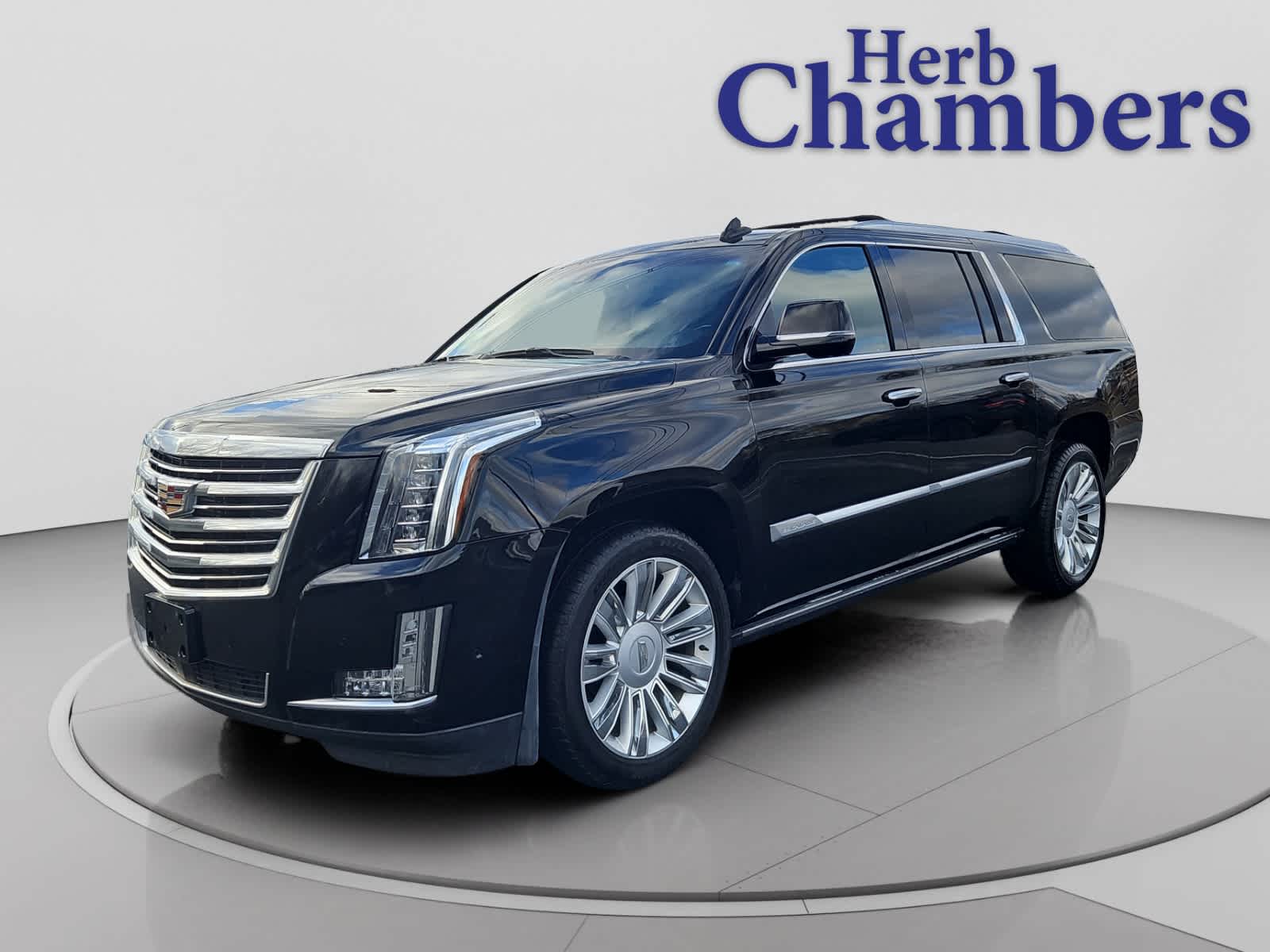 used 2018 Cadillac Escalade ESV car, priced at $28,287