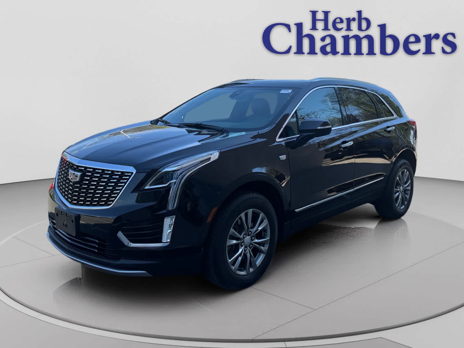 used 2023 Cadillac XT5 car, priced at $34,287