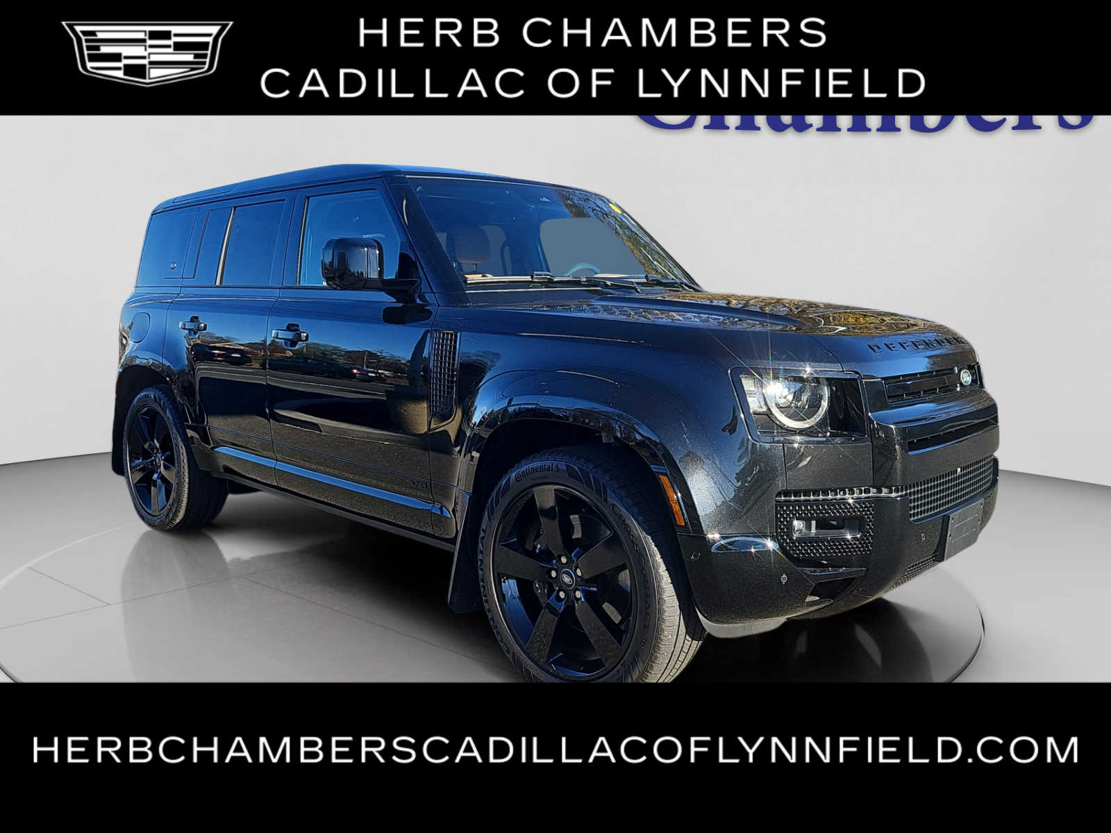 2024 Land Rover Defender V8's photo