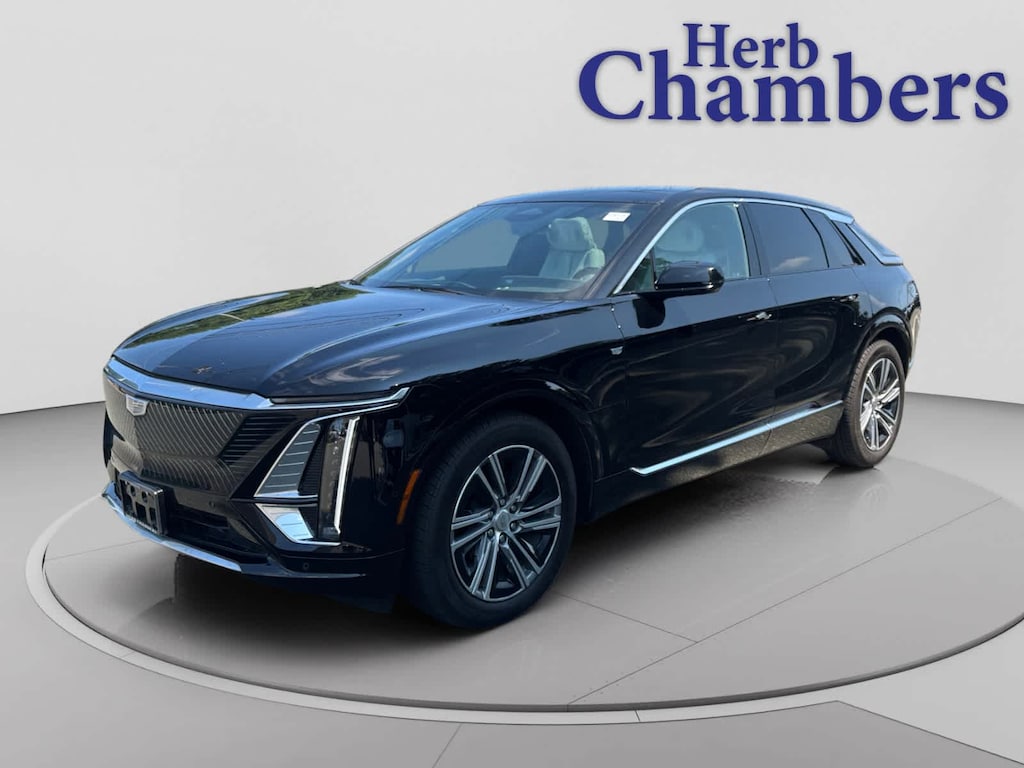 Used 2024 CADILLAC LYRIQ Luxury 2 SUV