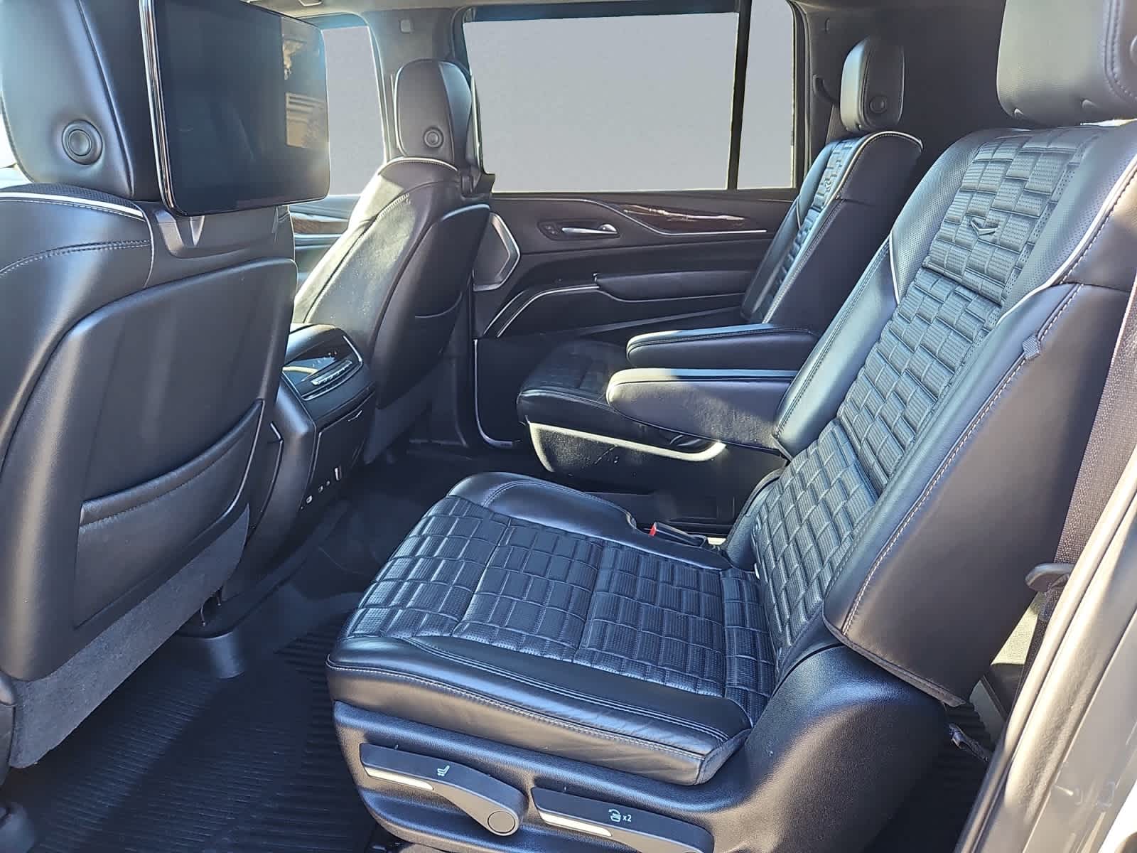 used 2021 Cadillac Escalade ESV car, priced at $66,987