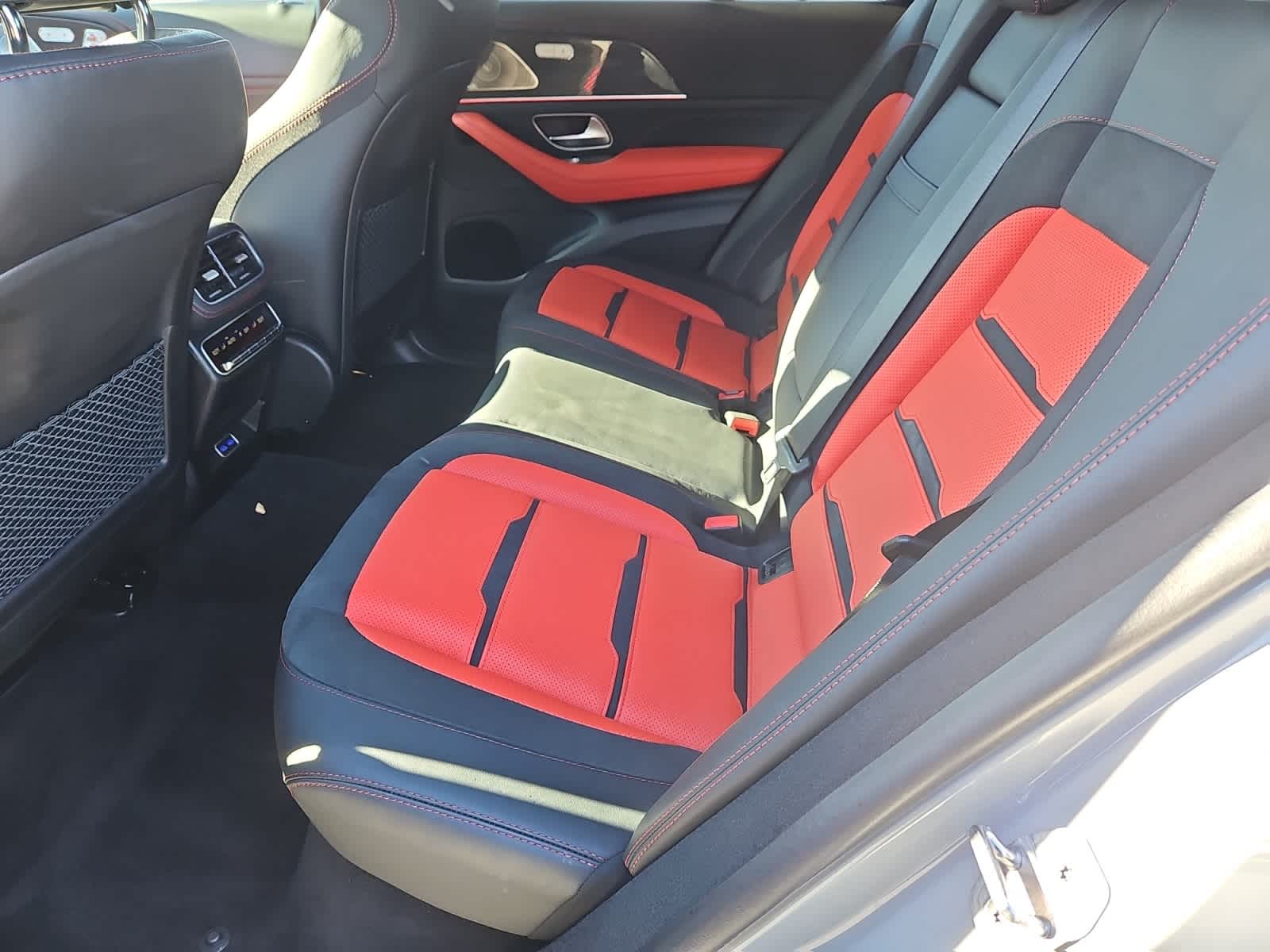 used 2024 Mercedes-Benz GLE car, priced at $86,287