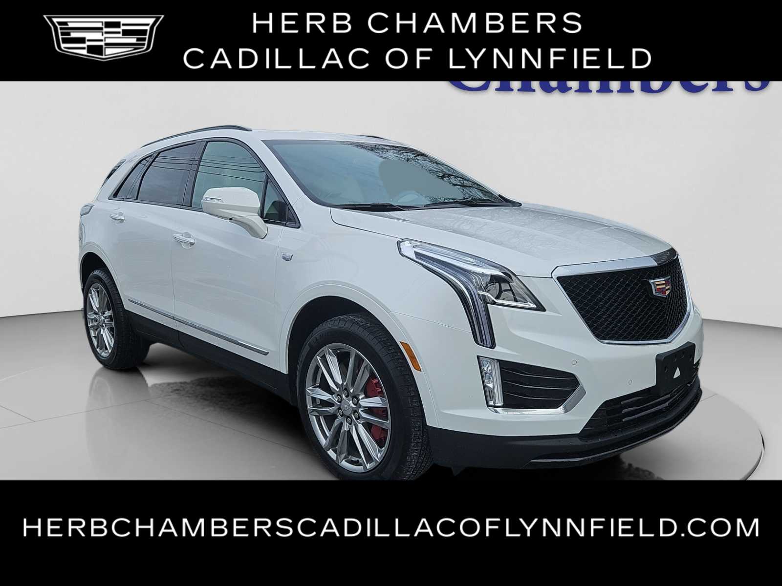 2025 Cadillac XT5 Sport's photo
