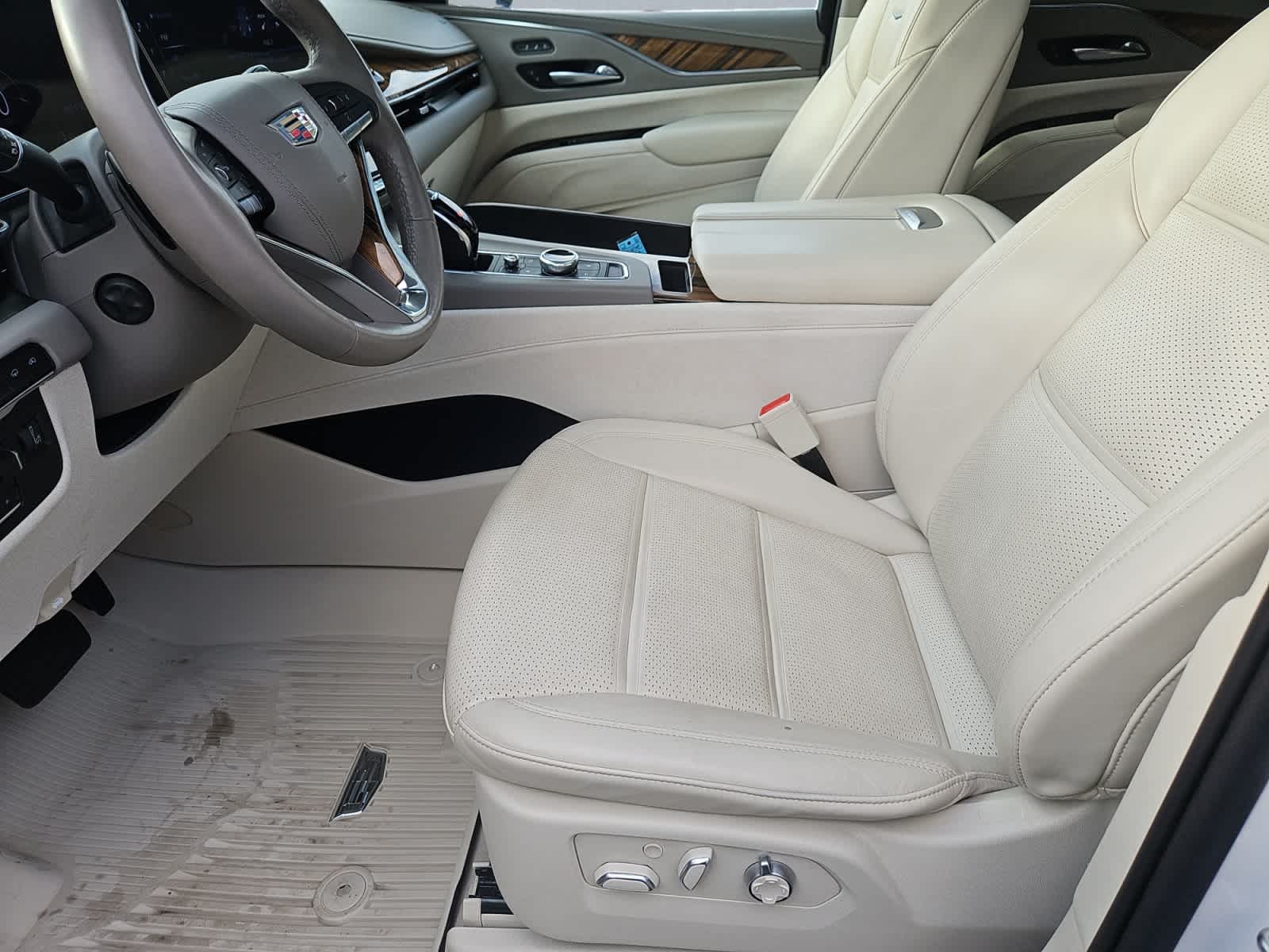 used 2022 Cadillac Escalade car, priced at $74,987