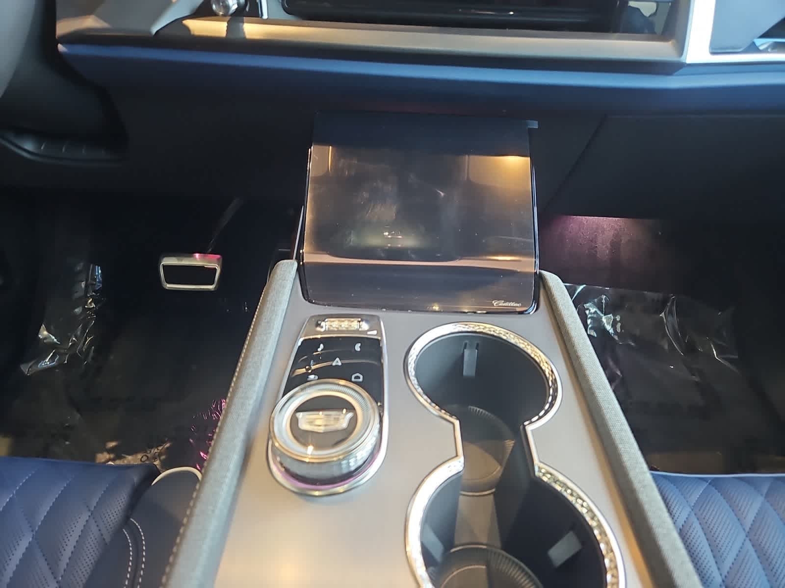 new 2026 Cadillac VISTIQ car, priced at $94,715