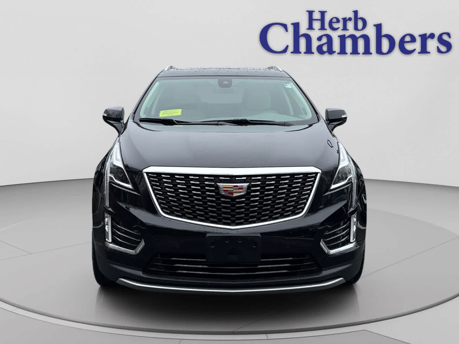 used 2023 Cadillac XT5 car, priced at $34,387