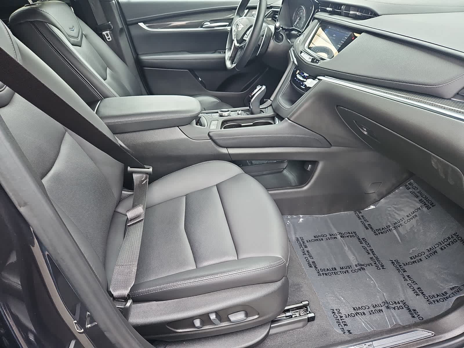 used 2023 Cadillac XT5 car