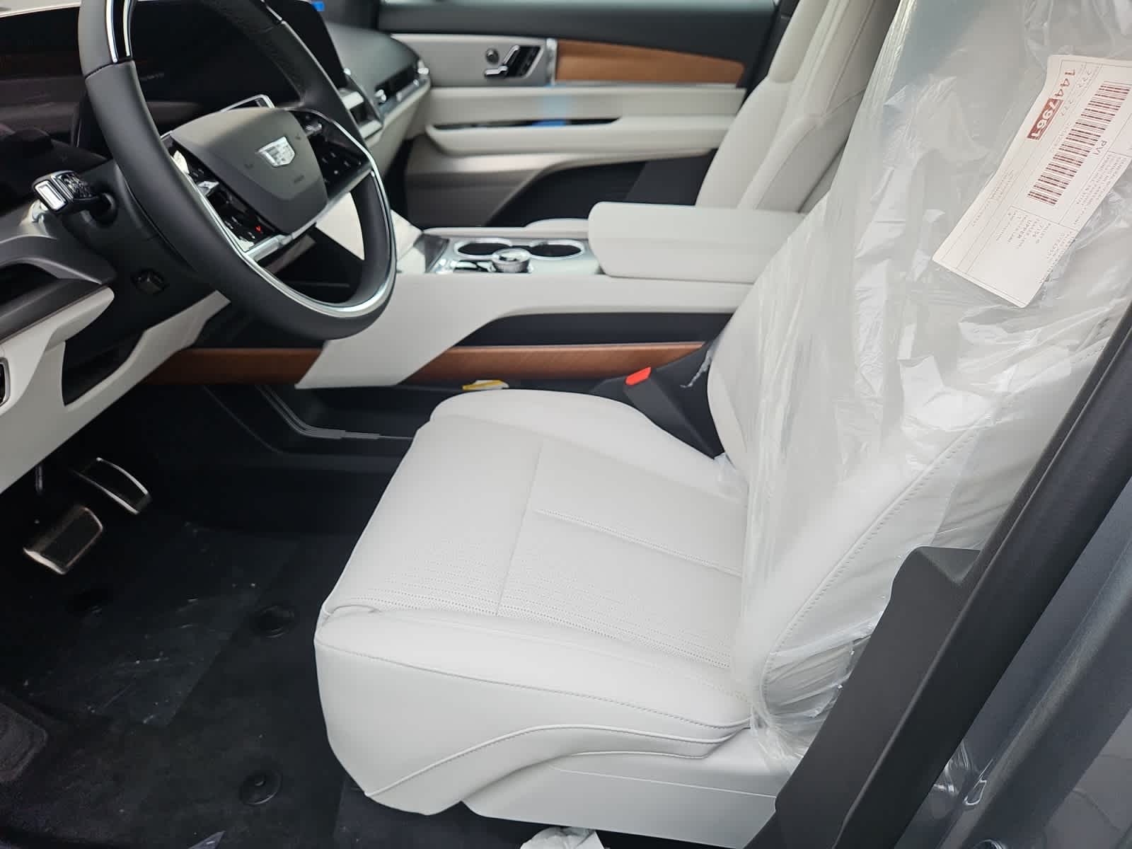 new 2026 Cadillac VISTIQ car, priced at $79,590