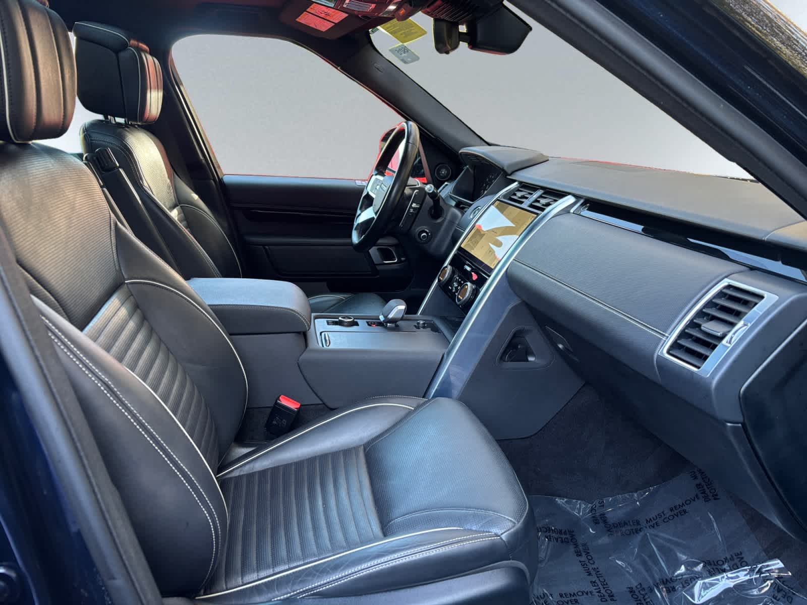 used 2021 Land Rover Discovery car, priced at $24,387