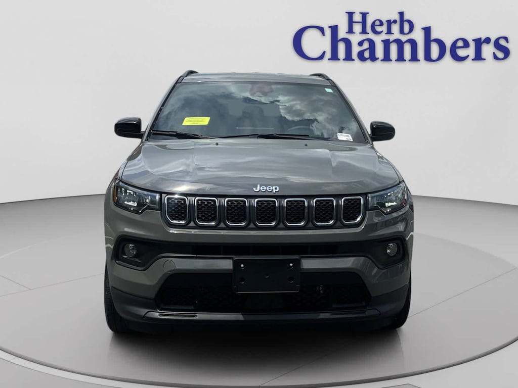 Used 2023 Jeep Compass Latitude