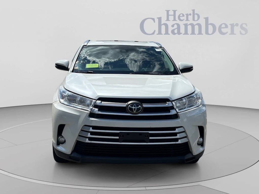 Used 2017 Toyota Highlander XLE SUV