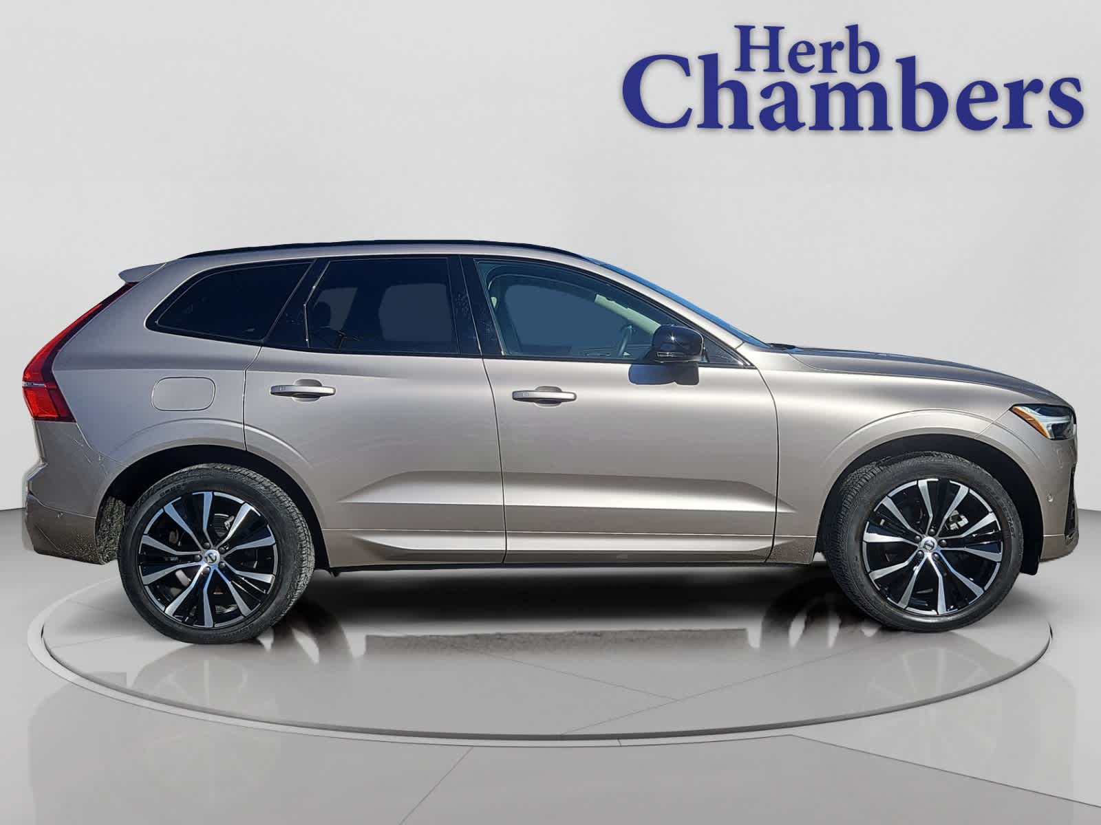 used 2023 Volvo XC60 car, priced at $36,997