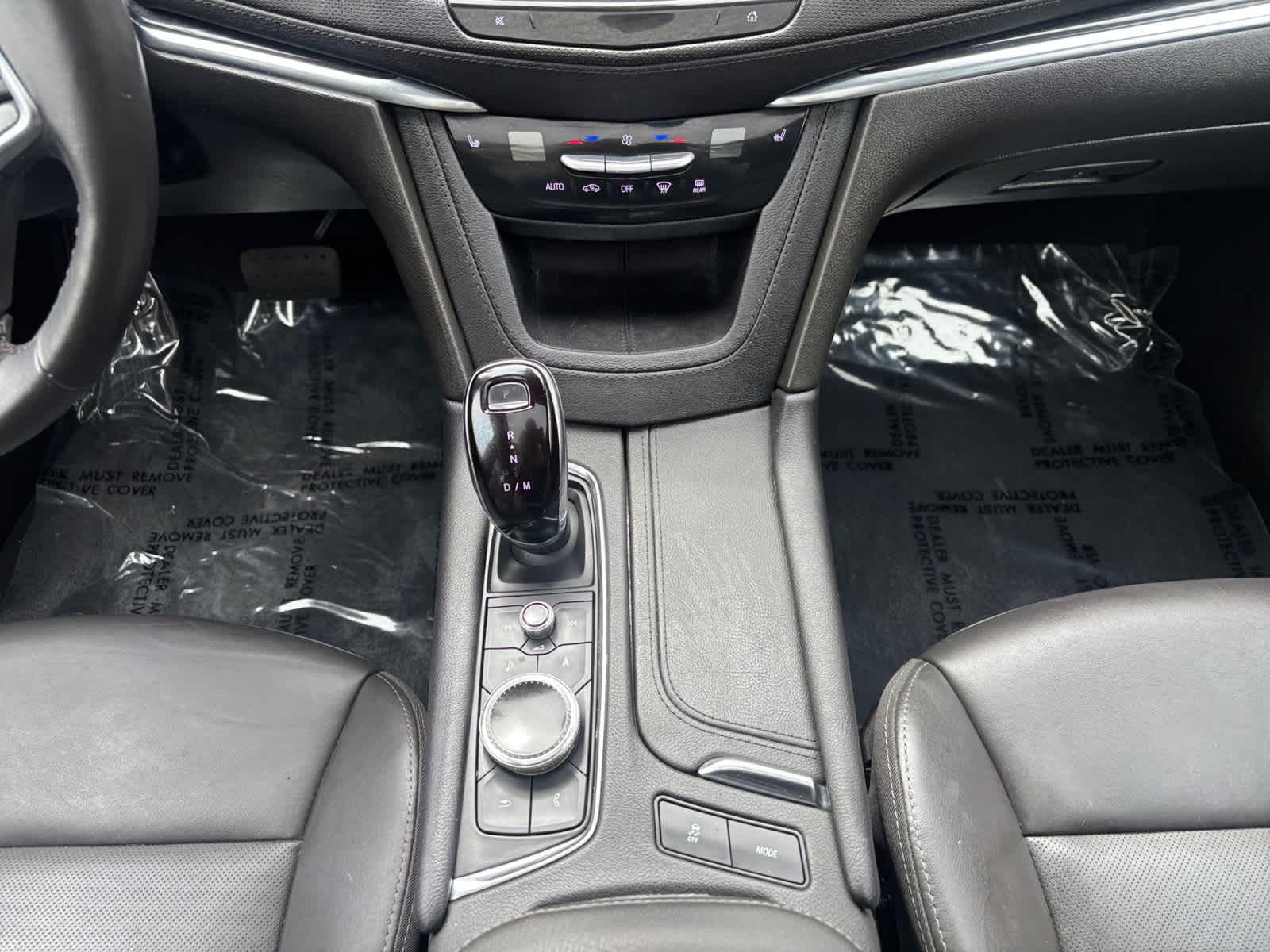 used 2023 Cadillac XT5 car, priced at $35,387