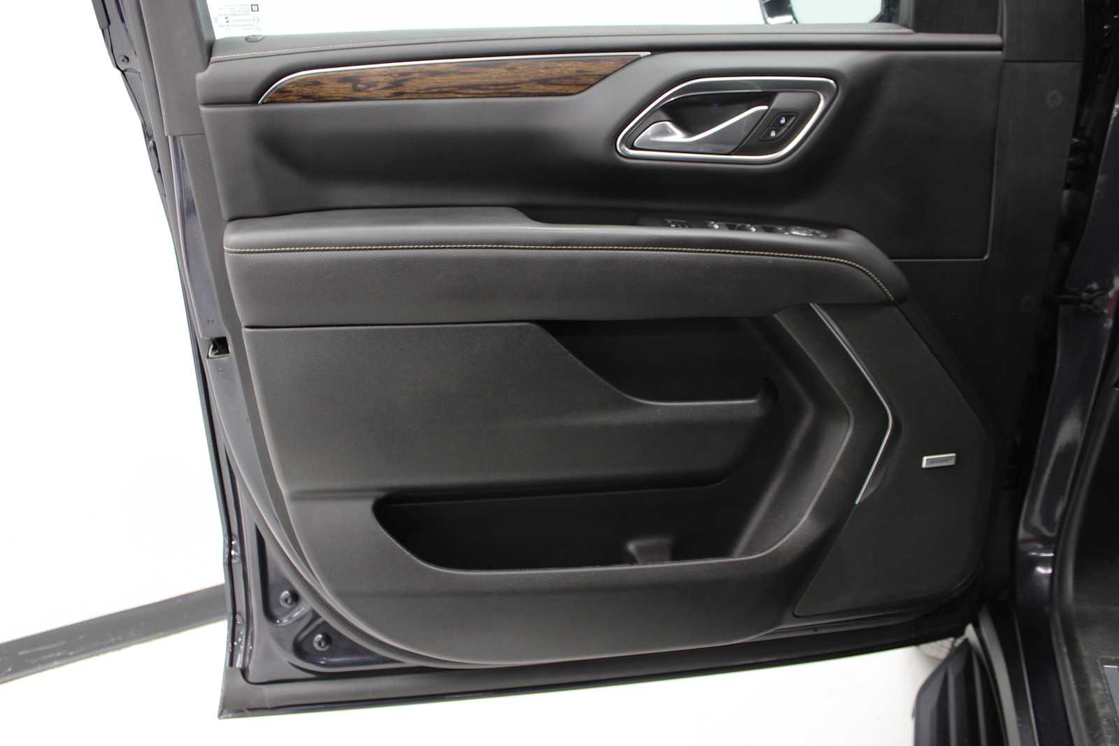 used 2022 Chevrolet Tahoe car, priced at $50,387