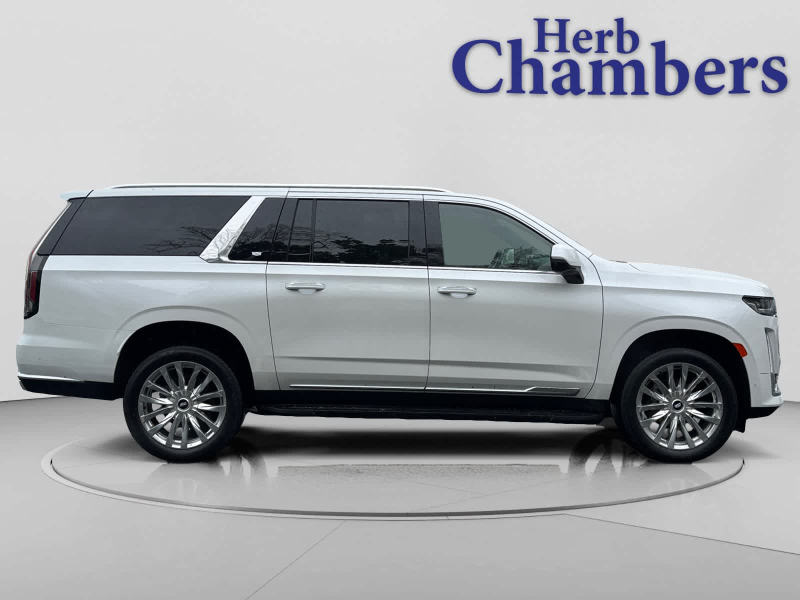 used 2023 Cadillac Escalade ESV car, priced at $74,387