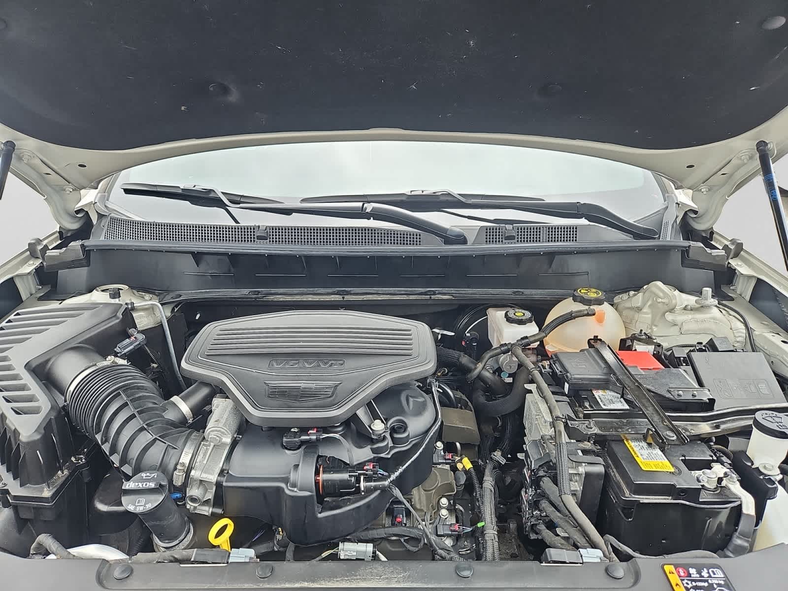 used 2023 Cadillac XT6 car, priced at $38,187