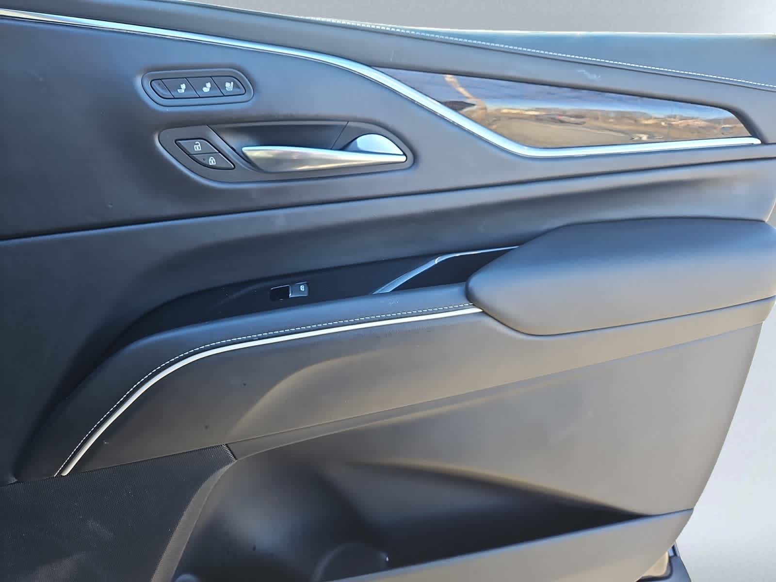 used 2022 Cadillac Escalade ESV car