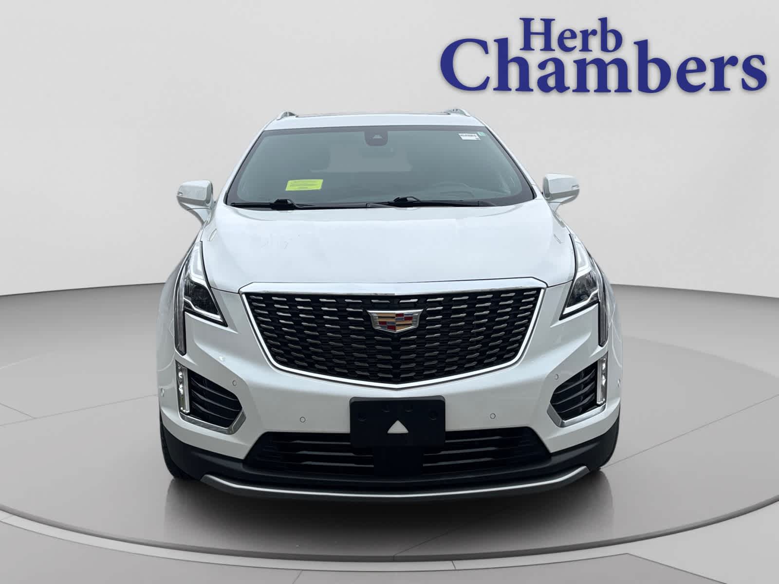 used 2023 Cadillac XT5 car, priced at $35,387
