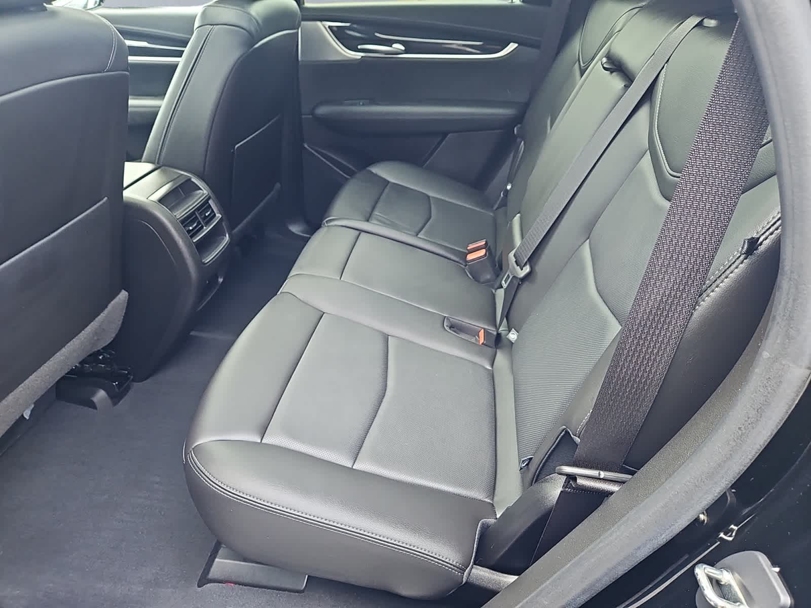 used 2023 Cadillac XT5 car, priced at $32,687