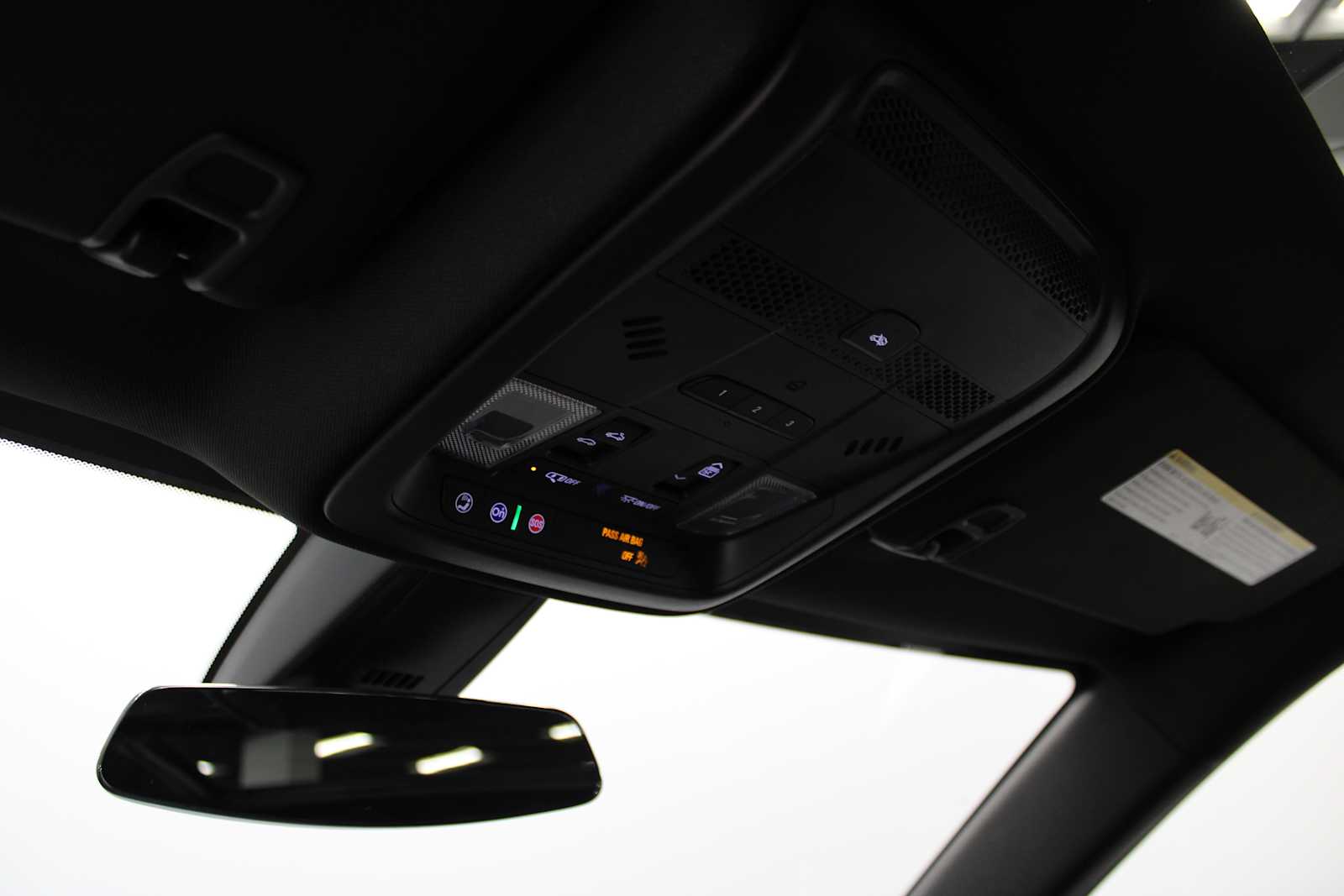 used 2024 Cadillac XT5 car, priced at $38,887