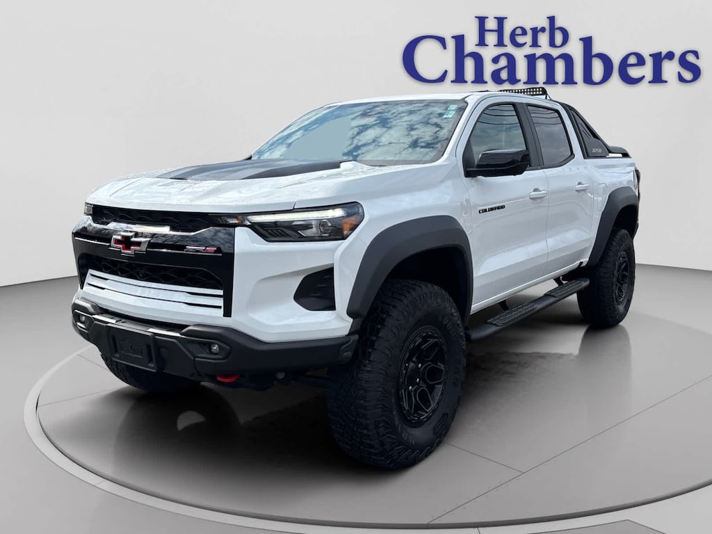 Used 2024 Chevrolet Colorado ZR2 Truck