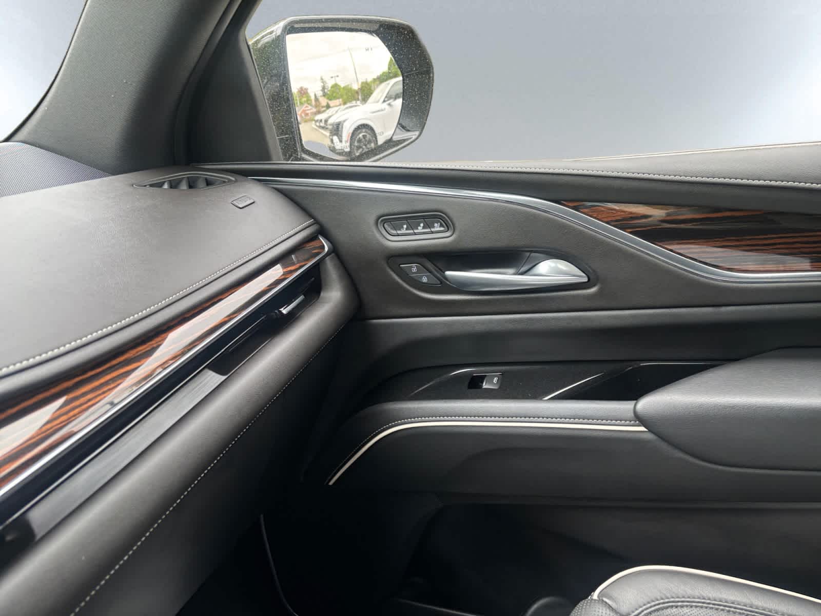 used 2024 Cadillac Escalade ESV car