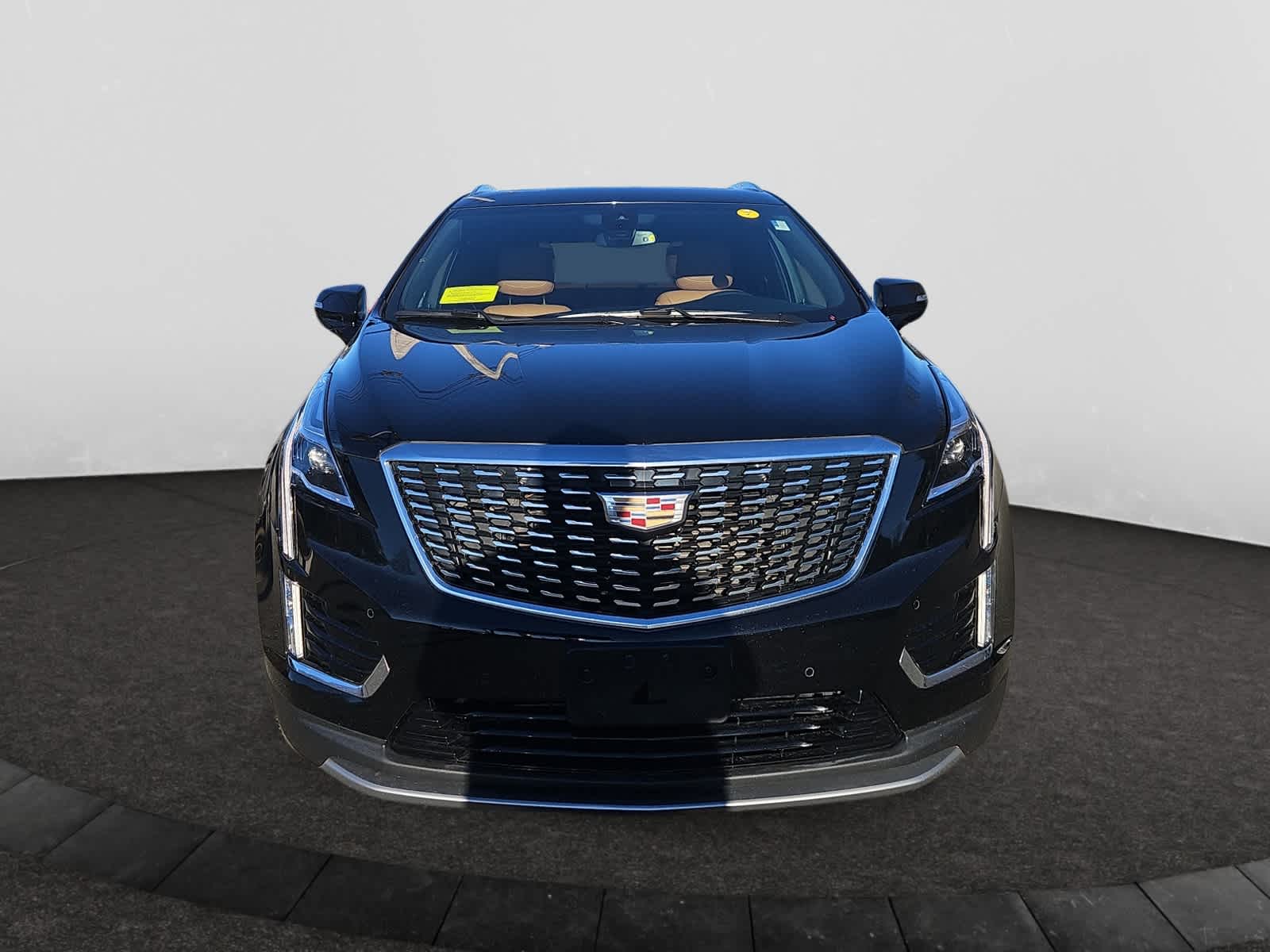 2022 Cadillac XT5 Premium Luxury photo 2