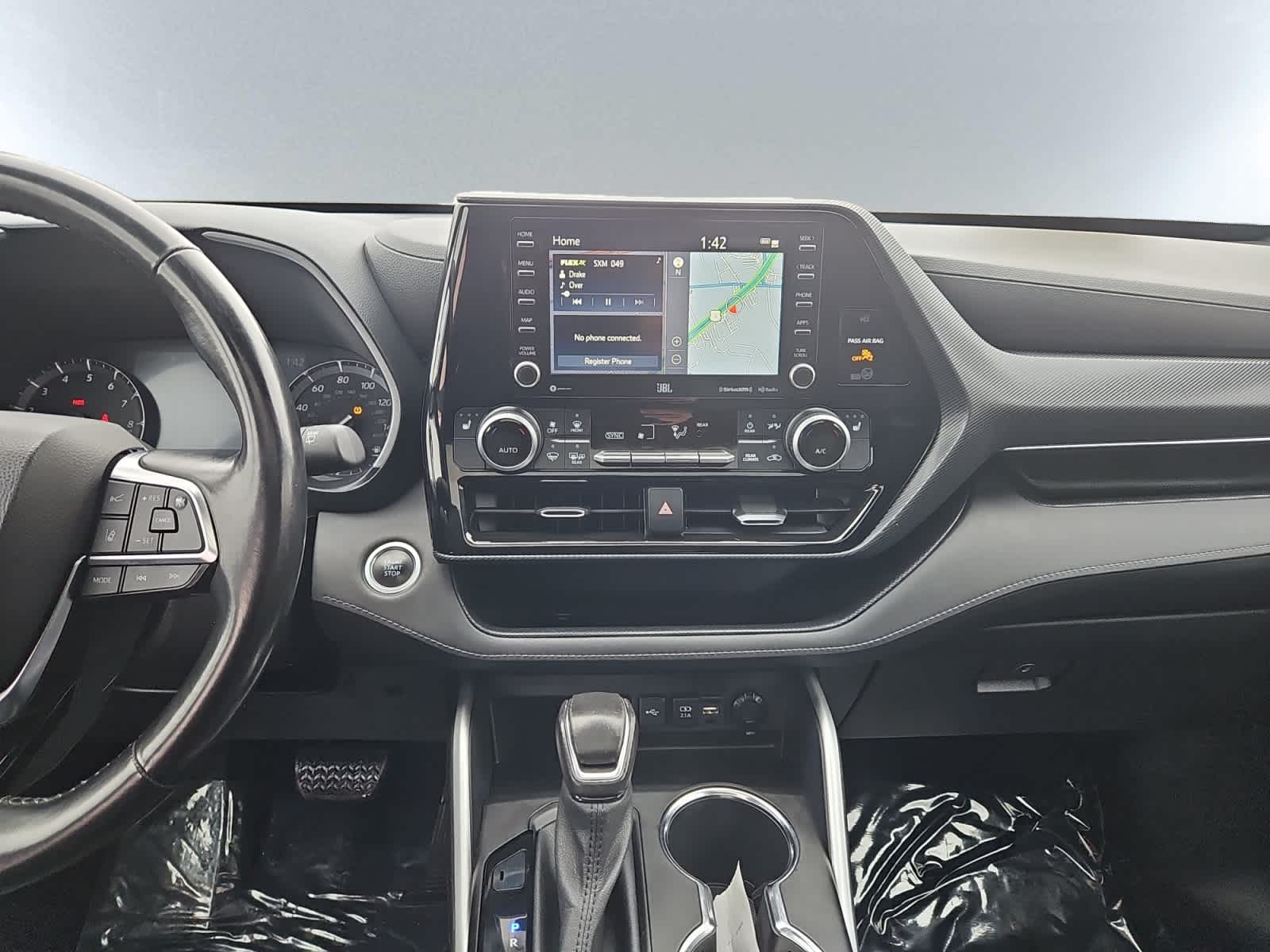 used 2021 Toyota Highlander car, priced at $36,997