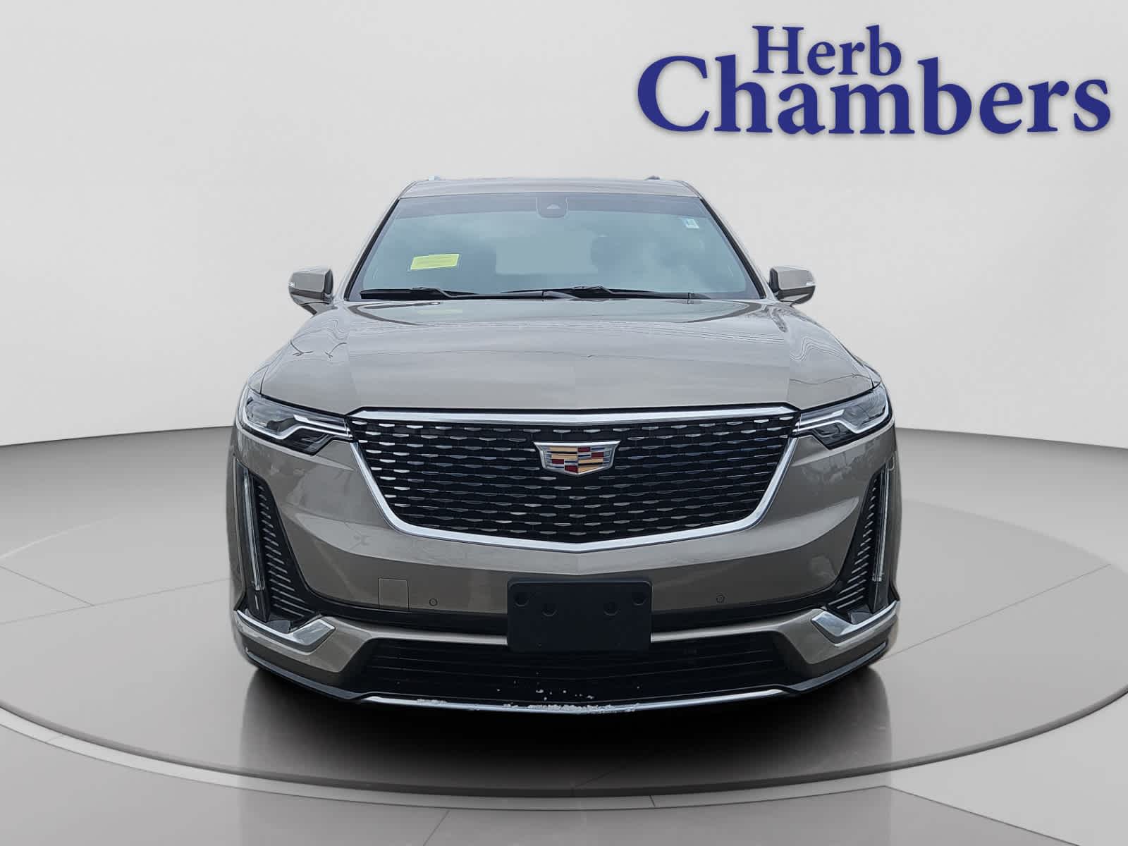 used 2023 Cadillac XT6 car, priced at $38,187