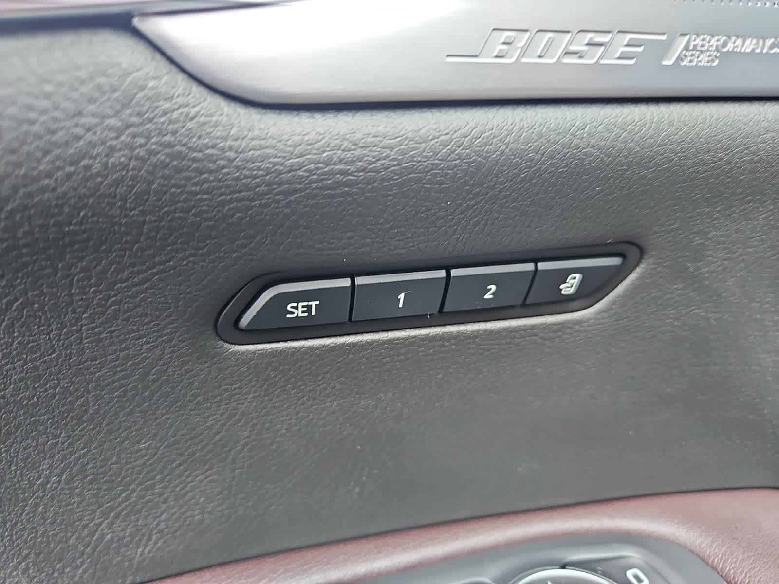 used 2023 Cadillac XT6 car, priced at $38,187