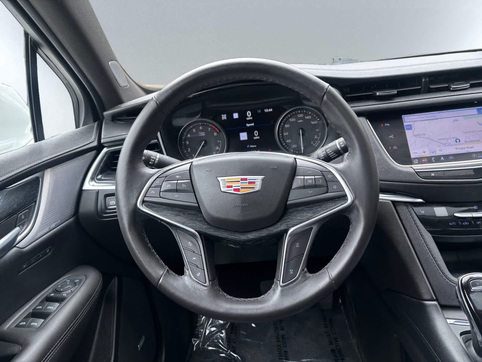 used 2023 Cadillac XT5 car, priced at $35,387