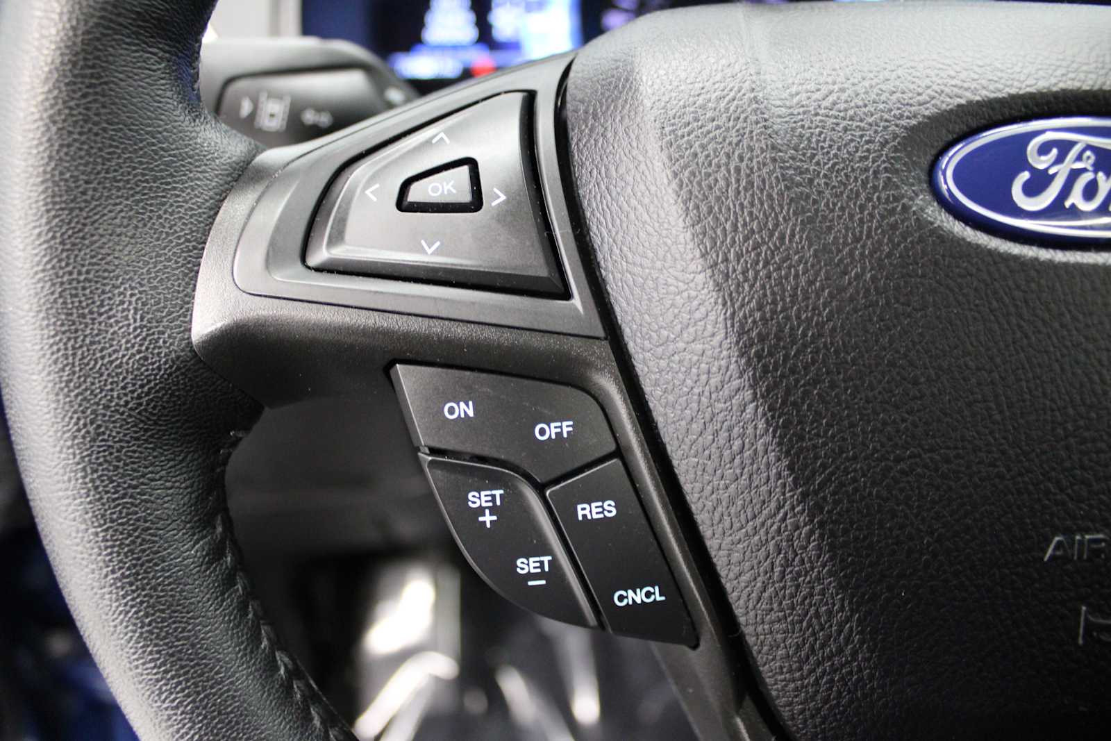 used 2022 Ford Edge car, priced at $27,387