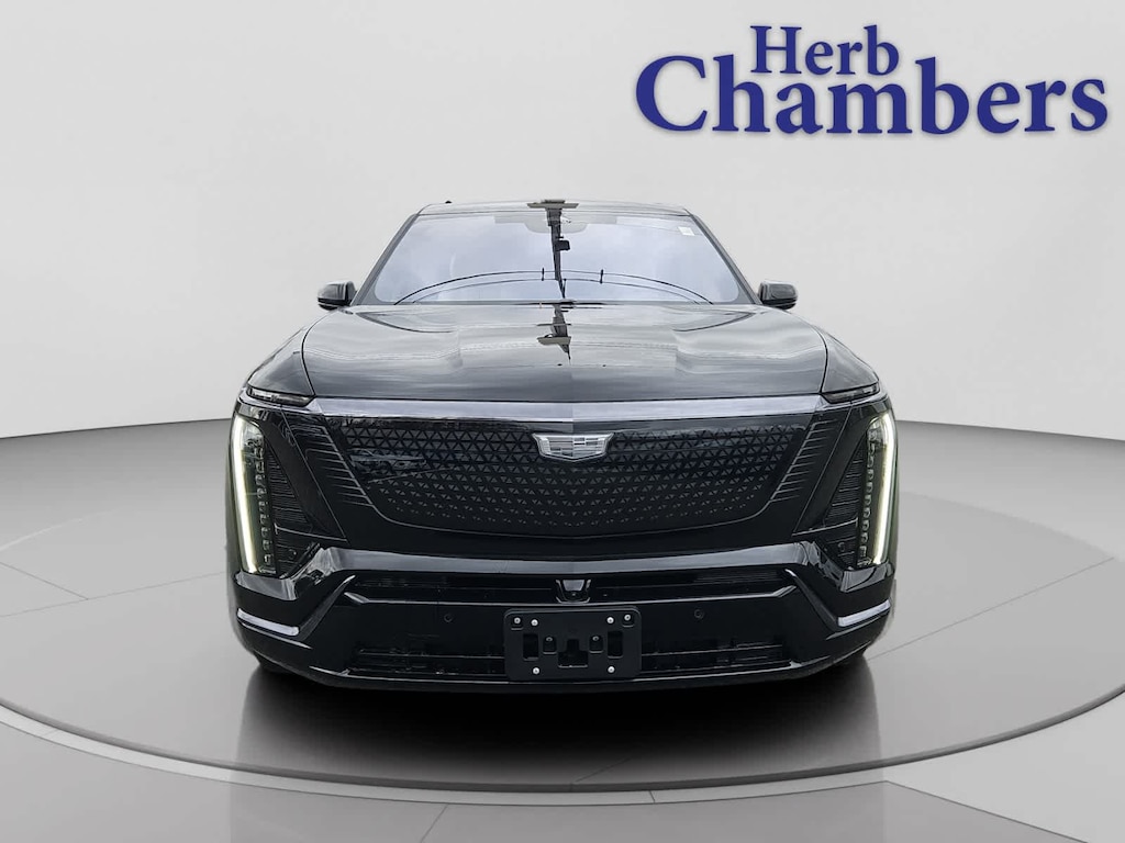 New 2026 CADILLAC VISTIQ Sport SUV