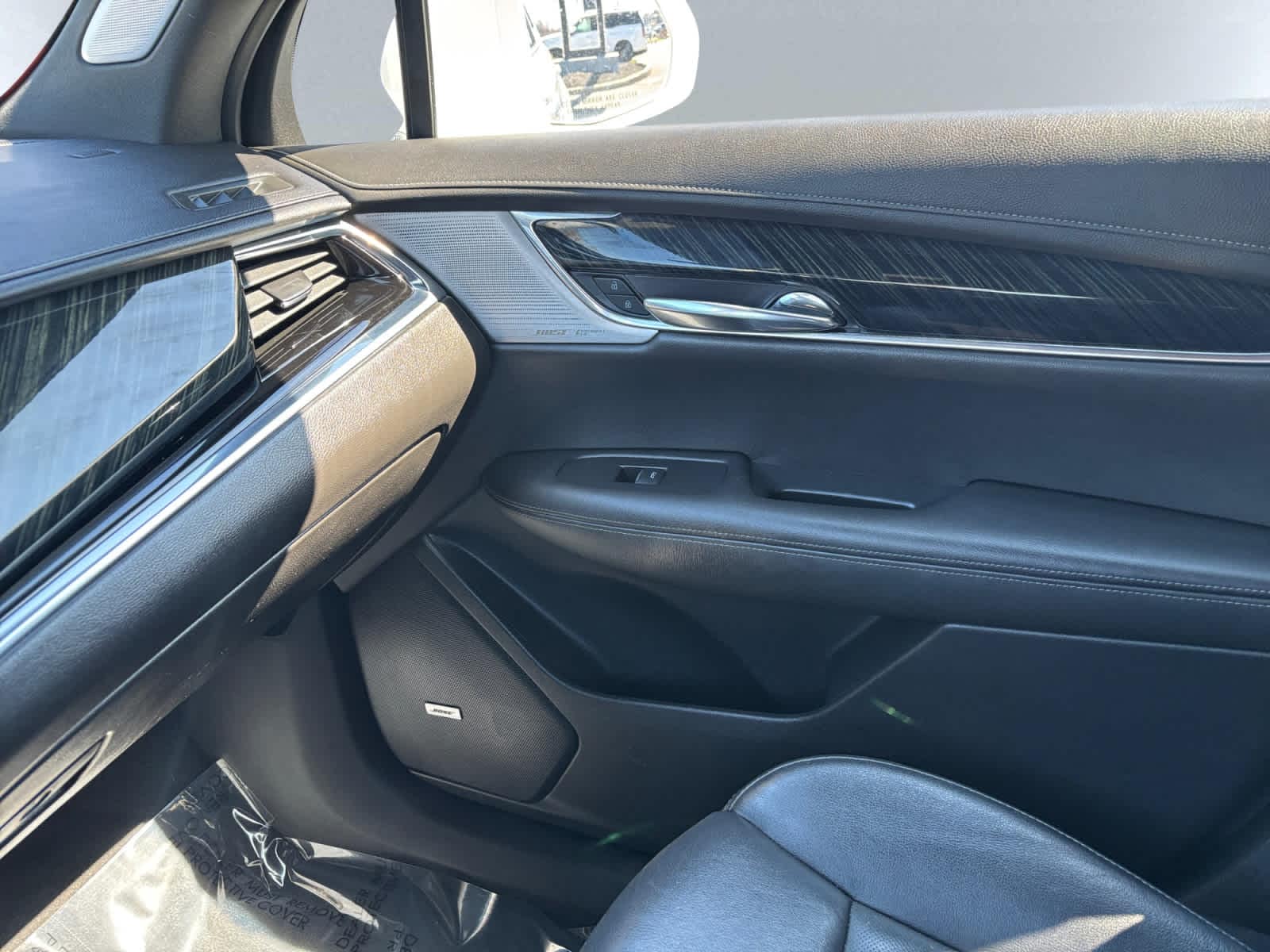 used 2020 Cadillac XT6 car, priced at $30,287