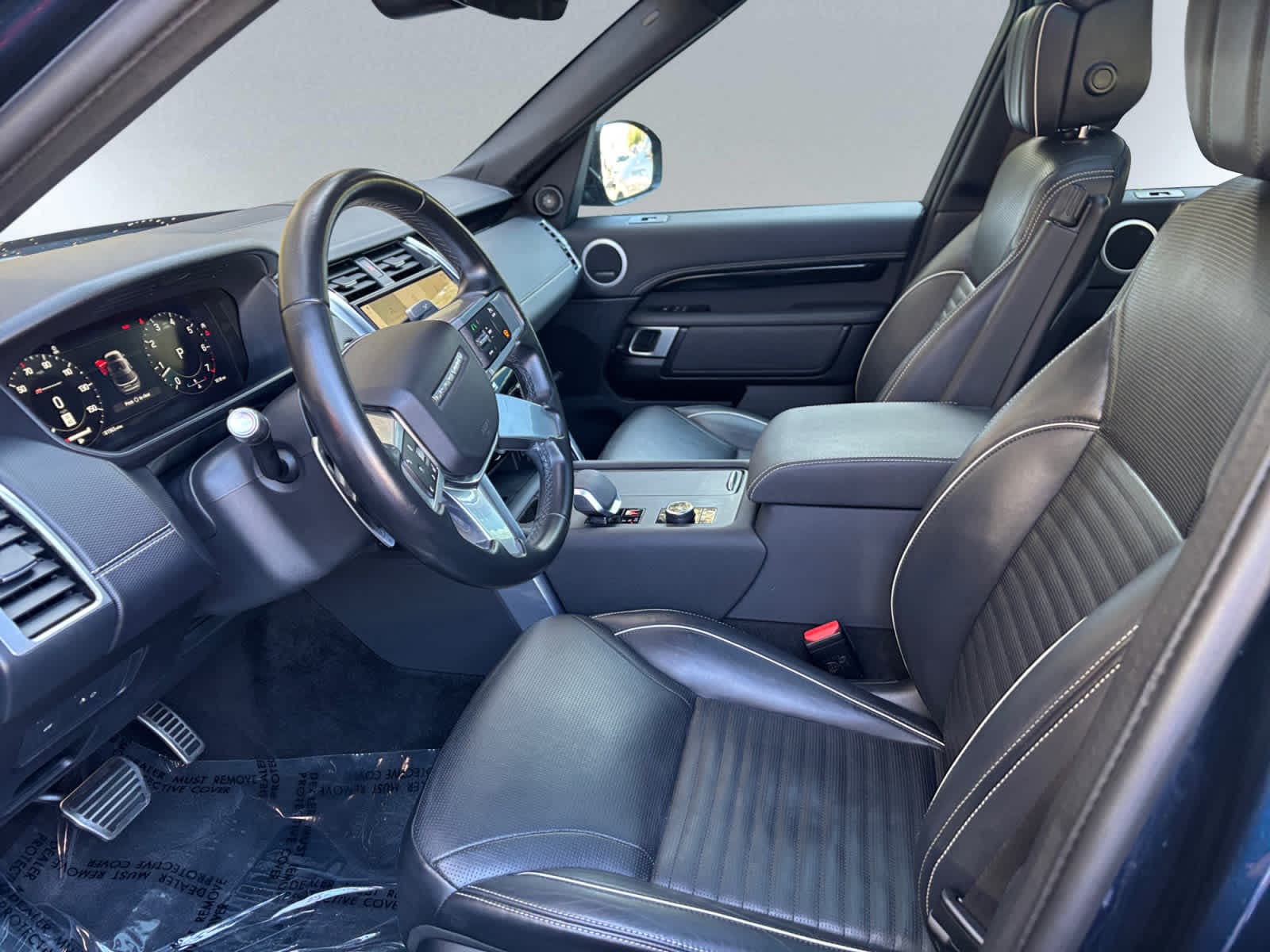 used 2021 Land Rover Discovery car, priced at $24,387