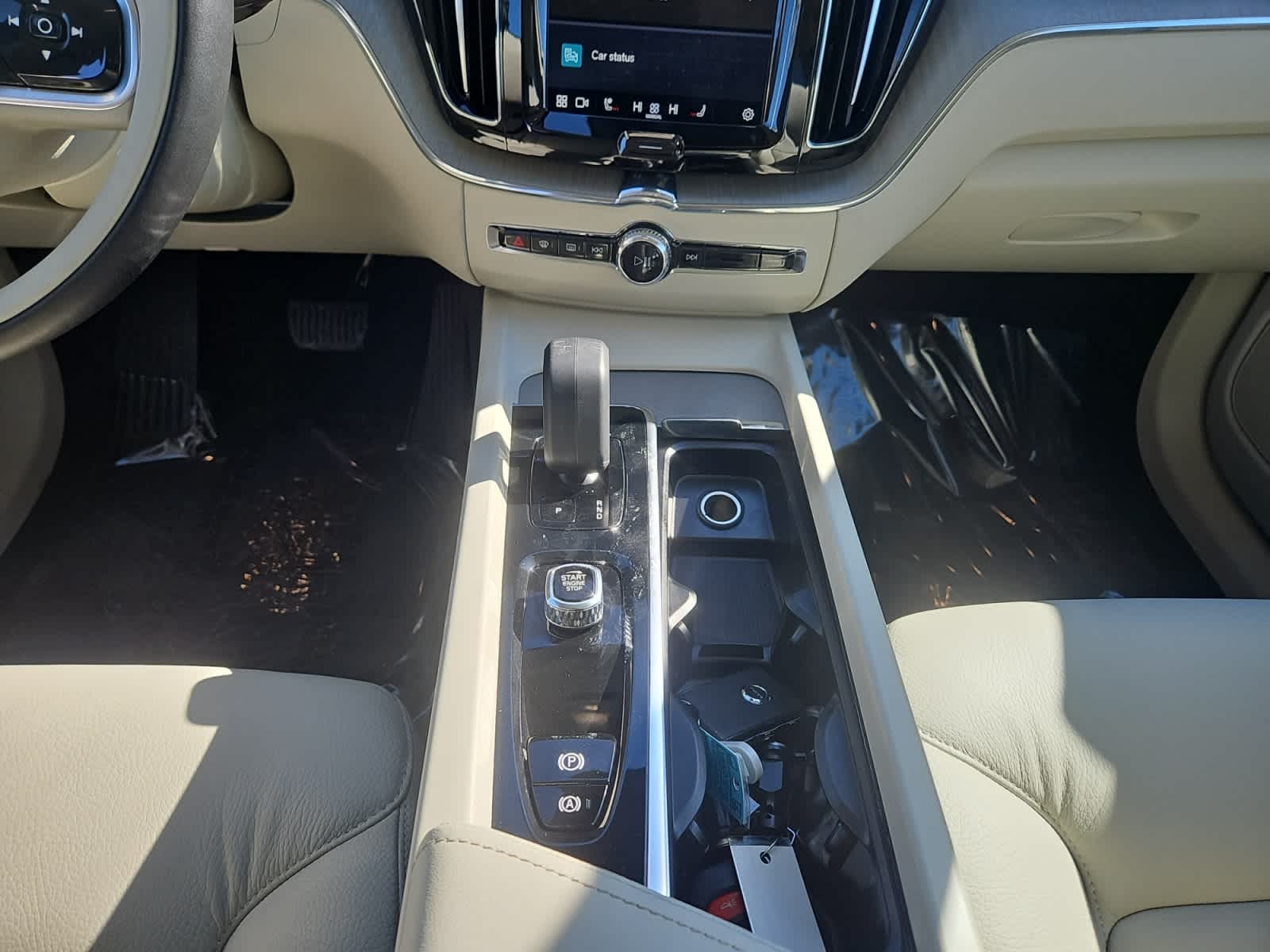 used 2023 Volvo XC60 car, priced at $36,997