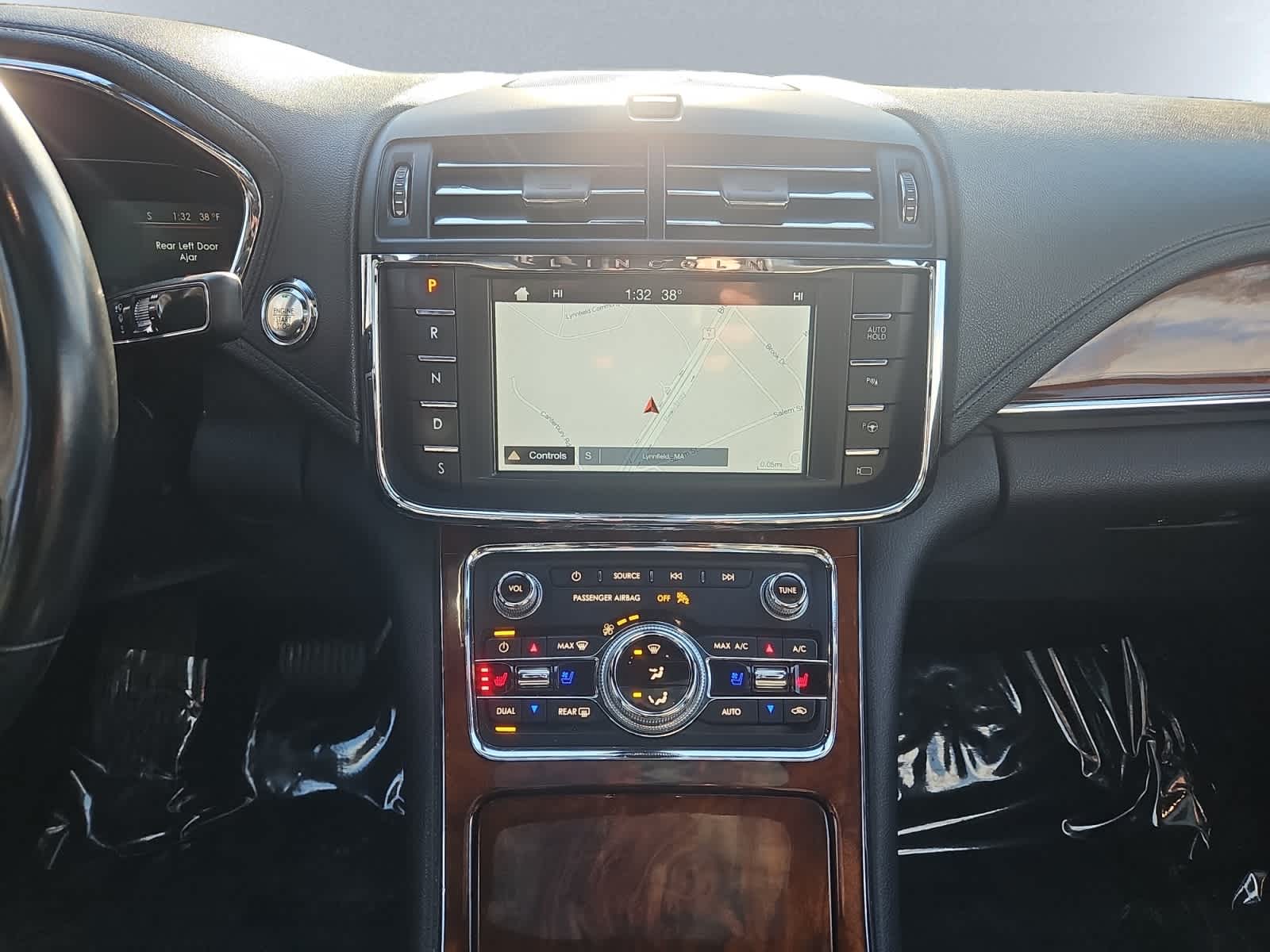 used 2017 Lincoln Continental car, priced at $19,287