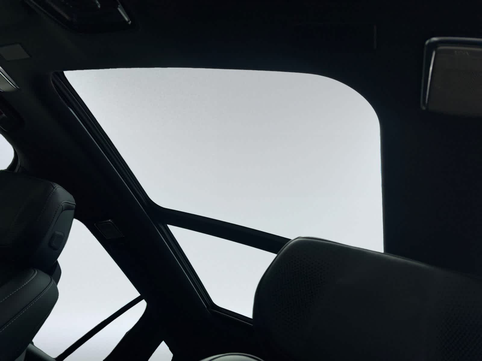 2026 Cadillac VISTIQ Luxury - Photo 13