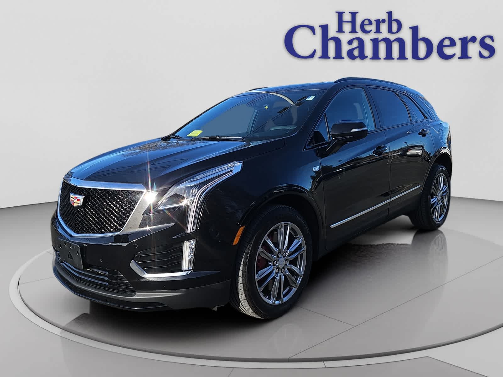 2023 Cadillac XT5 Sport photo 4